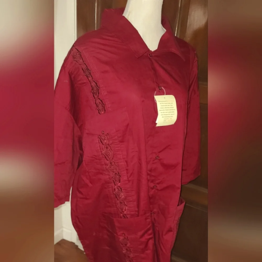 Maximos Button Up - Picture 1 of 4